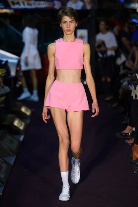 Jacquemus Spring 2014 Ready-to-Wear Collection - Vogue Queer Outfits, Genderqueer Fashion, Boys Wearing Skirts, Chica Punk, Boys In Skirts, Guys In Skirts, Men Wearing Skirts, Gender Fluid Fashion, Genderless Fashion