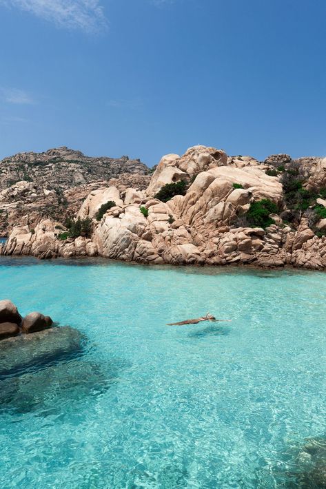 Olbia Sardinia, Italian Islands, Maddalena Archipelago, Beautiful Places In Italy, Tropical Travel Destinations, Things To Do In La, Secret Escapes, Tropical Travel, Sailing Trips