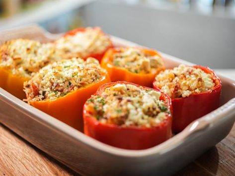 Lentil Stuffed Peppers, Katie Lee Biegel, The Kitchen Food Network, Lentil Recipes, Peppers Recipes, Meatless Meals, Bell Peppers, Kitchen Recipes, Vegetarian Dishes