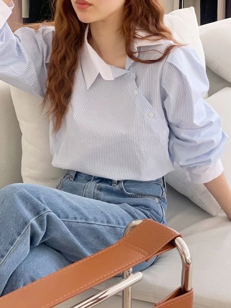 DAZY Striped Contrast Collar Blouse | SHEIN USA Stripe Collar Shirt Outfit, Minimal Blouse, Collared Shirt Outfits, Organza Fashion, Clothing Pattern Design, Blouse Designs High Neck, Korean Blouse, Korean Top, Cute Dress Outfits