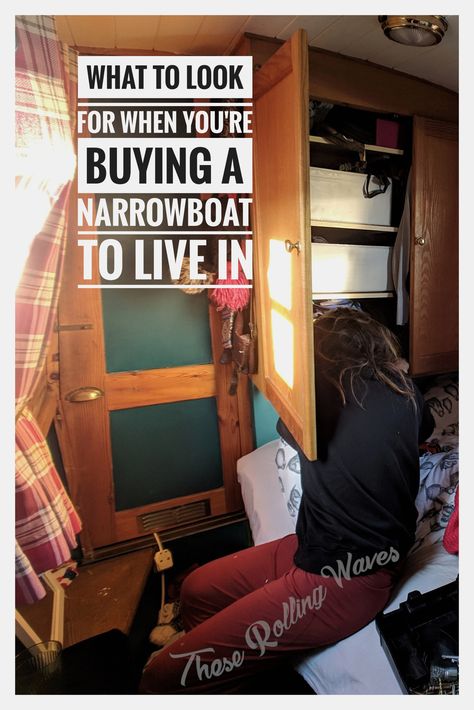 Barge Interior, Canal Boat Interior, Narrowboat Interiors, Boat Interior Design, Boat House Interior, Houseboat Living, British House, Living On A Boat, Small Sailboats