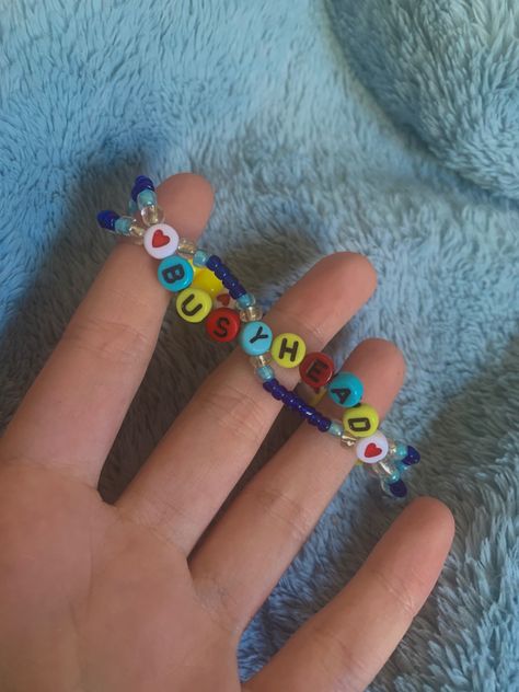 Noah Kahan Friendship Bracelets, Noah Kahan Bracelet Ideas, Noah Kahan Bracelet, Pilgrimage Festival, Folk Malone, Shaky Knees, Eras Bracelets, Embroidery Hoop Art Diy, Noah Kahan