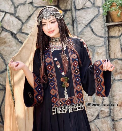 Afghan Dresses Modern, Afghan Outfit, Pathani Frock, Real Rings, Afghani Dresses, Dean Forester, Afghani Dress, Dresses Pakistani, Rajasthani Dress