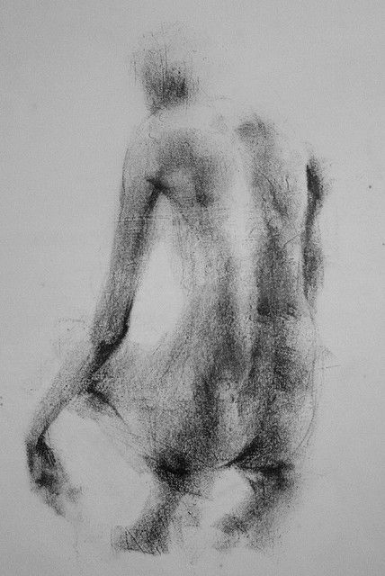 Gesture Drawing by claralieu2, via Flickr The simplicity that brings complexity… Mass Drawing, Charcoal Paper, Art Amour, Model Sketch, Figure Sculpture, Ange Demon, Man Art, Figurative Artwork, Figure Sketching