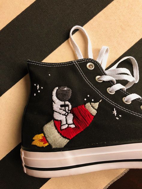 Hand Embroidery Space Converse Shoes  Made by @heyoldschoolthreads Converse Embroidery Space, Space Converse, Converse Embroidery, Painted Converse, Custom Shoes Diy, Shoes Diy, Custom Converse, My Shopping List, Black Converse