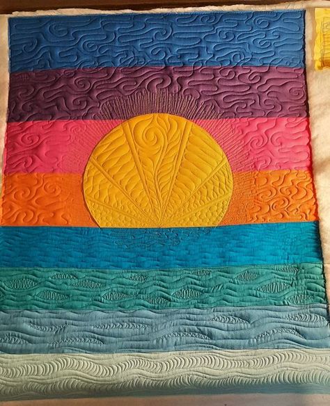 Quilting With Grace | I loved this little sunrise/sunset quilt pattern that Karla did a few months back | Facebook Sunset Quilt Block, Seascape Quilts Patterns, Pebble Quilt, Sunset Quilts, Sunset Quilt Pattern, Sunset Quilt, Seascape Quilts, Art Quilt, Quilted Wall Hangings