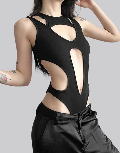 Streetwear Bodysuit Techwear Bodysuit, Streetwear Bodysuit, Cyberpunk Mode, Techwear Shirt, Techwear Aesthetic, Street Goth, Cut Out Bodysuit, Techwear Outfits, Techwear Fashion