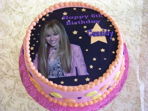 Hannah Montana Birthday Cake | by tc27jkw Hannah Montana Birthday Cake, Hannah Montana Birthday, Flow 2000, Pink Buttercream, Baby Alive Doll Clothes, Disney Birthday Cakes, Cake Birthday Cake, Cake Kids, Happy 6th Birthday