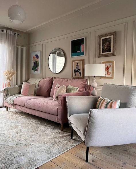 Rose & Grey (@roseandgreyinteriors) • Instagram photos and videos Modern Reading Chair, Sofa Outlet, Scandi Furniture, Brown Leather Armchair, Pink Sofa, Contemporary Style Homes, Mid Century Armchair, Classic Sofa, Coffee Table To Dining Table