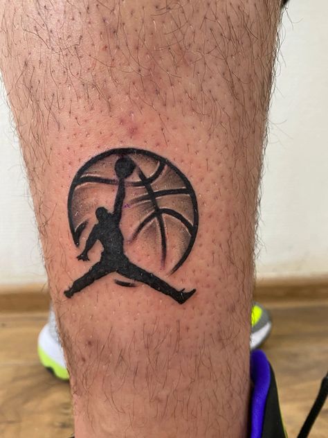 Basketball Tattoos, Tattoo Stencils, Leg Tattoos, Pop Art, Jordan, Basketball, Tattoos, Quick Saves, Art