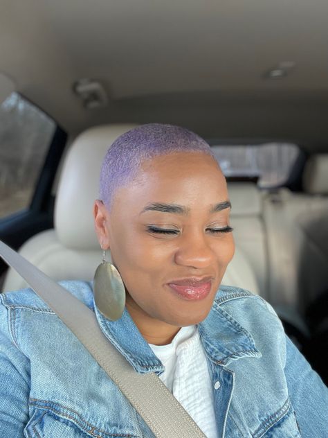 Short Lavender Hair, Silver Lavender Hair, Lavender Hair Dye, Natural Short Hair, Short Purple Hair, Big Chop Natural Hair, Twists Hairstyles, Shaved Hairstyles, Brush Cut