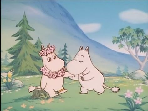 Moomin And Snorkmaiden, Moomin Snorkmaiden, Moomin Aesthetic, Moomin Cartoon, Moomin Valley, Tove Jansson, Old Cartoons, To Color, Cartoon Characters