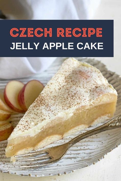 Delicious Czech apple delicacy, no bake apple jelly cake topped with sour cream. Czech recipe. Apple Jelly Cake, Apple Jelly Recipe, Slavic Food, Czech Food, Springform Pan Cake, Apple Jelly, Jelly Recipe, Czech Recipes, Jelly Cake