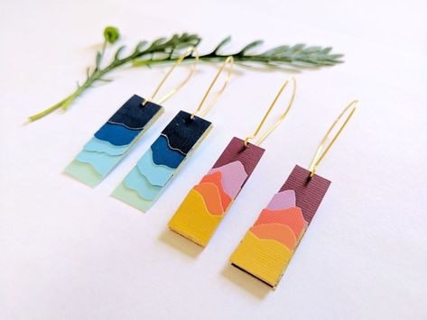 Landscape Silhouette, Paper Landscape, Silhouette Earring, Paper Bead Jewelry, Quilling Jewelry, Types Of Earrings, Diy Papier, Paper Earrings, Clay Jewelry Diy