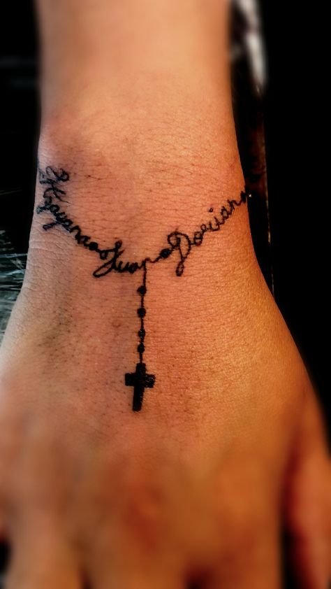 John Wick Tattoo, Circle Tattoo, Tattoo Girls, Simplistic Tattoos, John Wick, Body Art Tattoos, Interesting Art, How To Make An, Rosary