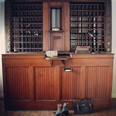 1800's Post Office @heartlandvestige Post Office Aesthetic, Grotto Ideas, Vintage Post Office, Bloxburg City, Ticket Office, Old Post Office, Museum Tickets, Bullet Journal Mood Tracker Ideas, Stage Set Design