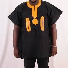 Dansiki Styles Men, Asoebi Lace, Mens Traditional Wear, Native Wears, Nigerian Men Fashion, To Start A Conversation, African Wear Styles For Men, Latest African Men Fashion, African Shirts For Men