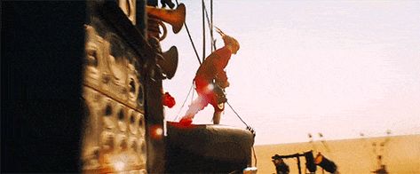 9964101ef12a583add70512689fa4cb4b7a56abd.gif (500×207) Imperator Furiosa, Guitar Guy, George Miller, Mad Max Fury, Mad Max Fury Road, In Flames, Fury Road, Amazing Video, Mel Gibson