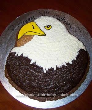 Homemade Bald Eagle Birthday Cake Design: My husband loves Eagles, he has so many!! So I decided to make him an Bald Eagle Birthday Cake Design.  This is a large round sponge cake. I have covered Bald Eagle Cake Ideas, Saint Costume, Birthday Cake Design, Son's Birthday, Birthday Tomorrow, Birthday Cake For Husband, Cake For Husband, 4th Birthday Cakes, Birthday Cake For Him