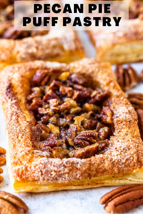 Pecan Pie Pastry, Pecan Pie Turnovers, Pecan Puff Pastry Recipes, Puff Pastry Pecan Pie, Pecan Pie Puff Pastry, Pastry Puff Recipes Desserts, Pecan Puff Pastry, Tarts With Puff Pastry, Pecan Pastry