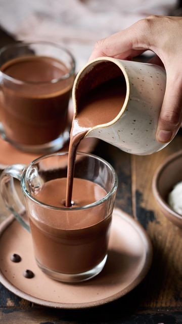 Hot Cacao, Chocolate Ingredients, Spicy Chocolate, Vegan Hot Chocolate, Types Of Chocolate, Espresso Powder, Chocolate Powder, Vegan Comfort Food, Dairy Free Dessert