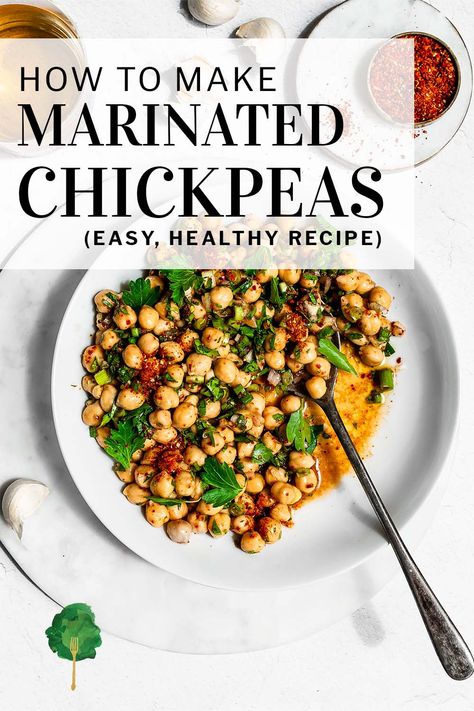 Everyone needs a simple, flavor-packed recipe that's both affordable and quick to make. This marinated chickpea recipe is just that. Olive oil, vinegar, garlic, green onions, and plenty of fresh parsley come together with chickpeas in a recipe that takes less than 15 minutes. Marinated Chickpeas, Chickpea Recipes Easy, Chickpea Recipe, Pickled Foods, Protein Ideas, Easy Summer Side Dishes, Paleo Recipies, Greek Chickpeas, Vegetarian Mains