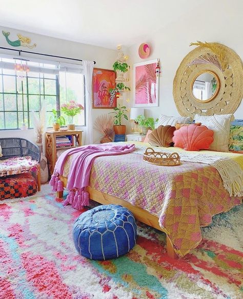 Preppy Room Decor, Preppy Room, Cute Bedroom Decor, Apartment Decor Inspiration, Dream Room Inspiration, Room Makeover Bedroom, Room Makeover Inspiration, Cute Room Decor, Room Inspiration Bedroom