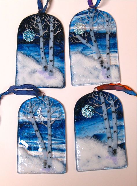 Christmas Holiday Fused Glass Ornaments Fused Glass Winter Scenes, Frit Painting, Glass Christmas Decorations, Kiln Formed Glass, Fused Glass Ornaments, Glass Fusion Ideas, Fused Glass Artwork, Glass Fusing Projects, Stained Glass Christmas