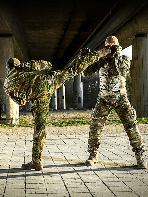 Learn hand-to-hand combat techniques | UF PRO Army Reference Pose, Combat Techniques, Uf Pro, Alex Core, Superhero Oc, World Taekwondo, Combat Skills, Poses Dynamiques, How To Defend Yourself