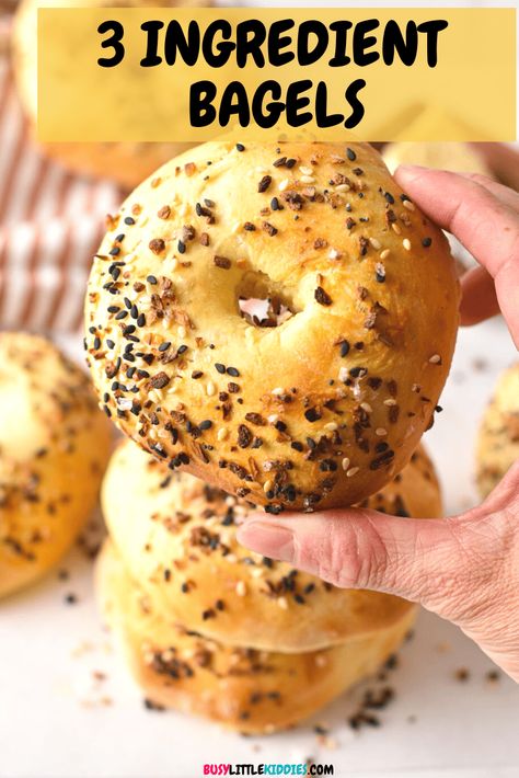 3-Ingredient Bagels Quick Bagel Recipe, 3 Ingredient Bagels, Easy Bagel Recipe, Easy Bagel, Healthy Bagel, Bagel Recipe Easy, Bagels Recipe, 2 Ingredient Recipes, Mini Bagels