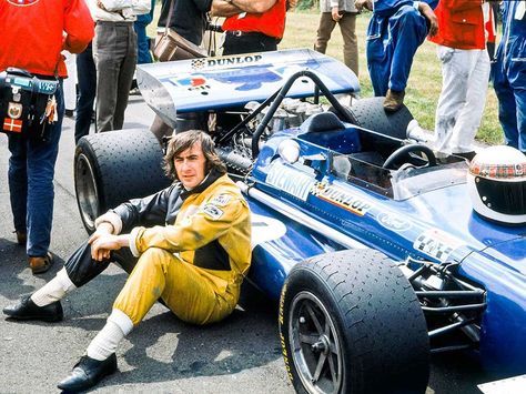 Jackie Stewart, F1 Wallpaper Hd, Mario Andretti, Dirt Racing, Gilles Villeneuve, Racing Drivers, Classic Motors, Race Engines, Engine Block