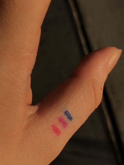 even though I wasn’t comfortable enough to come out today, I have my own significance just for me and it might just be a tattoo some day #bisexual #bi #comingoutday Small Lgbtq Tattoos, Bisexual Tattoos For Women, Bi Tattoos For Women, Bi Pride Tattoo Ideas, Bisexual Tattoo Ideas, Bi Tattoos, Bisexual Tattoo, Lgbt Tattoo, Pride Tattoo