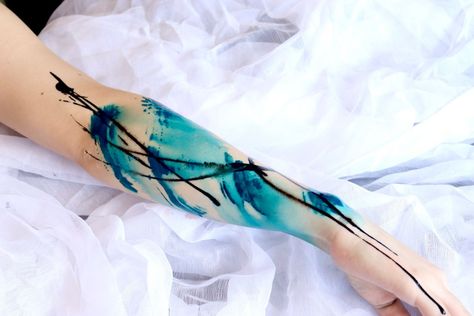 Blue Sleeve Tattoo, Brush Strokes Tattoo, Abstract Watercolor Tattoo, Watercolor Tattoo Sleeve, Blue Ink Tattoos, Travel Aesthetic Airport, Clavicle Tattoo, Abstract Art Tattoo, Atlas Tattoo