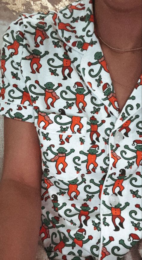 Roller Rabbit Pjs, Pj Aesthetic, Aesthetic Pajamas, Preppy Hairstyles, Preppy Wardrobe, Preppy Gifts, Preppy Inspiration, Pj Party, Christmas Pj