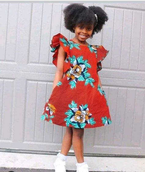 Baby African Clothes, African Kids Clothes, African Dresses For Kids, Kids Dress Wear, Kids Gown, Kids Fashion Dress, African Fashion Women Clothing, African Print Dresses, Dress Back