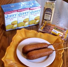 Jiffy Corn Dogs, Homemade Corndogs, Corndog Recipe, Jiffy Cornbread Mix, Jiffy Cornbread, Corn Muffin Mix, Cornbread Mix, Corn Dogs, Fair Food Recipes