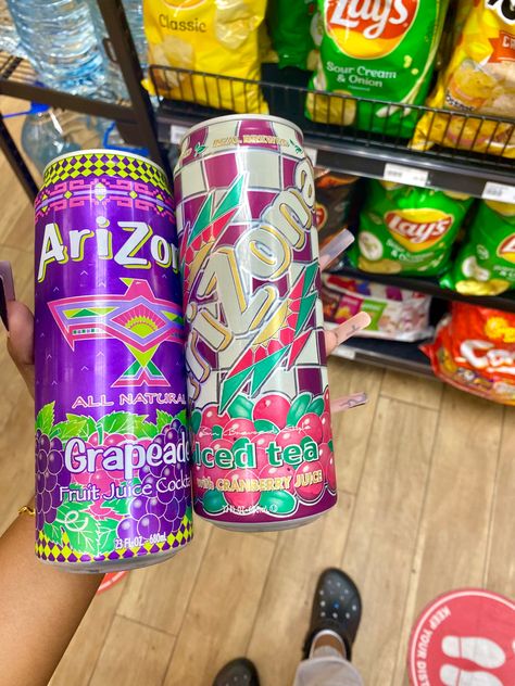 Arizona Bebida, Arizona Juice, Canned Juice, Juice Drinks, Aesthetic Pics, Starbucks Drinks, Arizona Tea, Gas Station, On The Floor