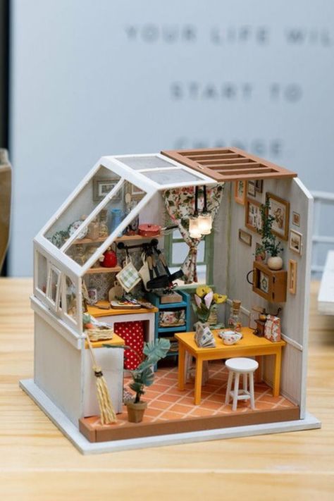 Diy dollhouse miniatures