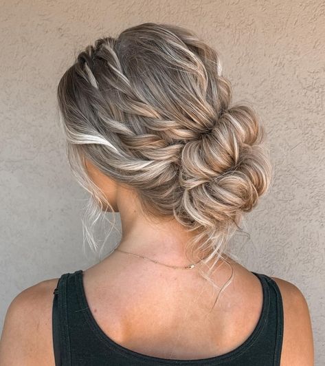 Maid-Of-Honor Twisted Bun Hairstyle Maid Of Honor Hairstyles, Chic Messy Bun, Bridesmaid Hair Inspo, Summer Wedding Hairstyles, Bridemaids Hairstyles, Cute Prom Hairstyles, Teased Hair, Guest Hair, Hair Adviser