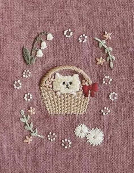 Aesthetic Flower Embroidery, Embroidery Patterns Sweater, Embroidery Cute Simple, Embroidery Inspiration Simple, Coquette Embroidery, Embroidery Cottagecore, Cute Embroidery Designs, Rabbit Embroidery, Embroider Ideas