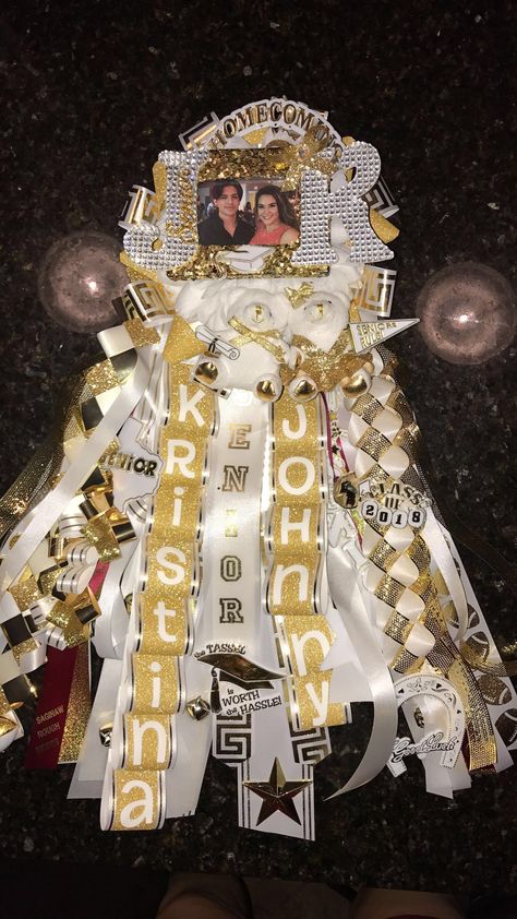 White And Gold Garter Homecoming, Garter Homecoming, Hoco Mums, Gold Garter, Senior Homecoming, Homecoming Garter, White Garters, Homecoming Ideas, Maternity Sash