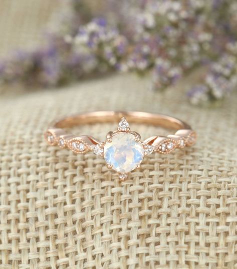 Wedding Rings Teardrop, Cute Promise Rings, Elegant Wedding Rings, Rose Gold Engagement Ring Vintage, Vintage Rose Gold, Moonstone Engagement, Custom Wedding Rings, Moonstone Engagement Ring, Wedding Rings Rose Gold