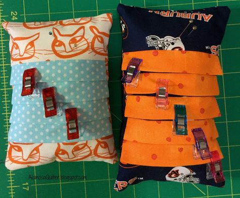 Alamosa Quilter: Wonder Clip Pin Cushion :: A Tutorial Quilt Retreat Favors, Quilt Retreat Gifts, Diy Pin Cushion, Puzzle Quilt, Sewing Retreats, Lattice Quilt, Cushion Tutorial, Retreat Gifts, Pin Cushions Patterns