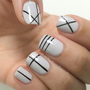 30 Cool Nail Art Ideas for 2018 - Easy Nail Designs for Beginners Nail Polish Ideas Easy, Line Nail Designs, Line Nail Art, Lines On Nails, Geometric Nail, Basic Nails, Simple Nail Art Designs, Nail Polish Designs, Simple Nail Designs