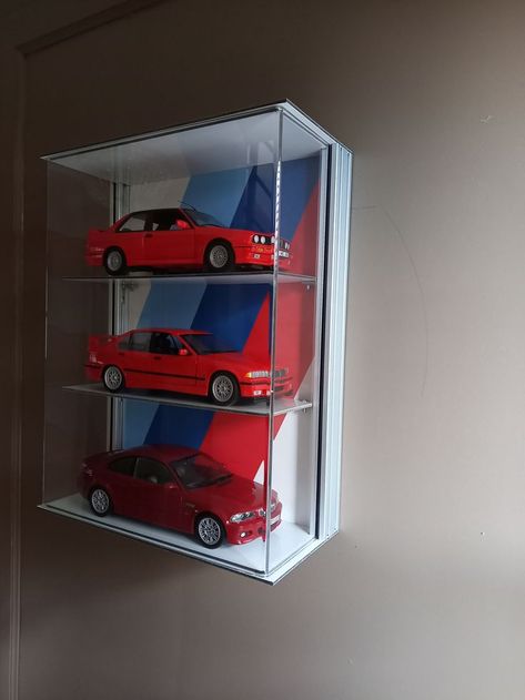 Hot Wheels Background, Hot Wheels Bedroom, Diecast Cars Display, Hot Wheels Room, Wall Display Case, Hot Wheels Display, Man Shed, Car Display, Model Cars Collection