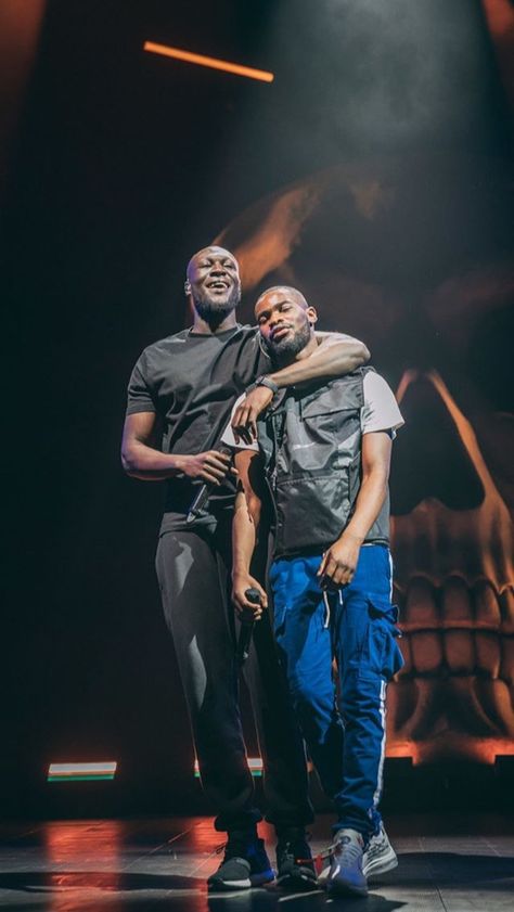 Stormzy And Dave, Uk Rapper Wallpaper, Stormzy Rapper Aesthetic, Stormzy Rapper Wallpaper, Dave Aesthetic Wallpaper, Uk Rappers Aesthetic, Santan Dave Aesthetic, Santan Dave Wallpaper, Dave Wallpaper