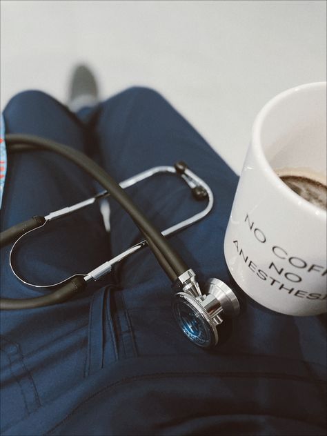 Anesthesiologist Aesthetic, Anesthesia Nurse, Med Aesthetic, Casual Tshirt Outfit, Hijab Hipster, Dental Photography, Medical School Life, Medical Wallpaper, Med School Motivation