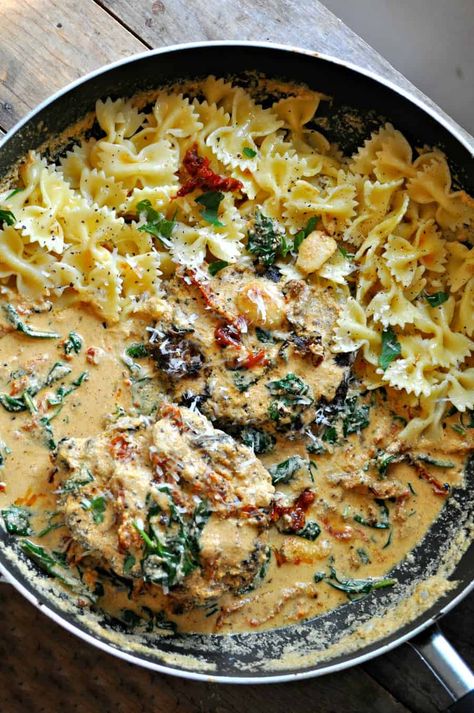 The Best Vegan Date Night Recipes - Rabbit and Wolves Milanese Recipe, Tuscan Pasta, Rabbit And Wolves, Chicken Milanese, Chickpea Patties, Vegan Chicken, Date Night Recipes, Vegan Pasta Recipes, Tuscan Chicken