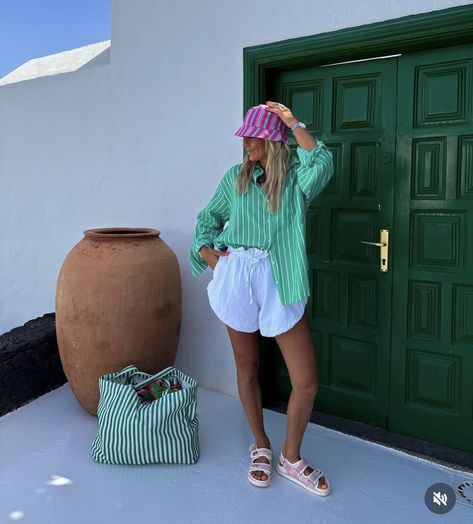 Green Linen Button Up Shirt Outfit, Inspo Fits, Travel Summer, Bratz Doll, Beach Photoshoot, Summer 24, Aruba, Outfit Summer, Art Fashion