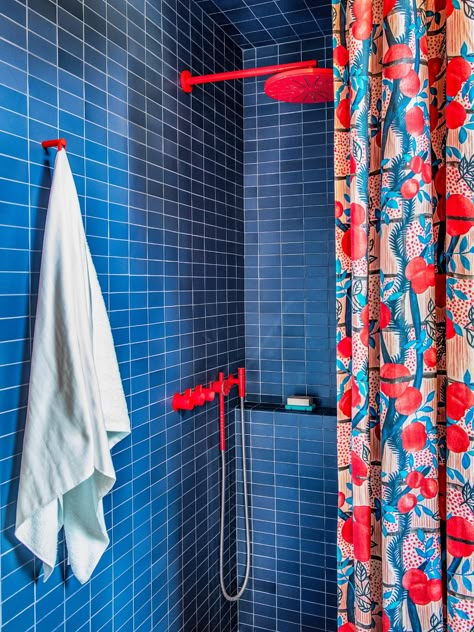 Mission Tile, Heath Ceramics, Pattern And Texture, Bathroom Colors, California Homes, Custom Curtains, Mid Century House, Red Accents, Architectural Digest